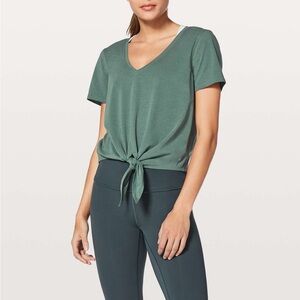 LULULEMON knot gonna fly tee green size 2
